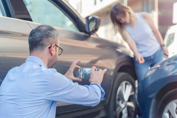 Professional Car Insurance Near Me technician working in Washburn, IL